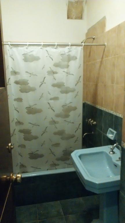Loica Hostel Puerto Madryn Ngoại thất bức ảnh