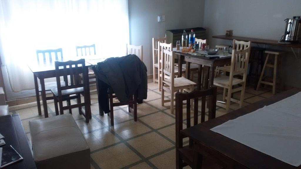 Loica Hostel Puerto Madryn Ngoại thất bức ảnh