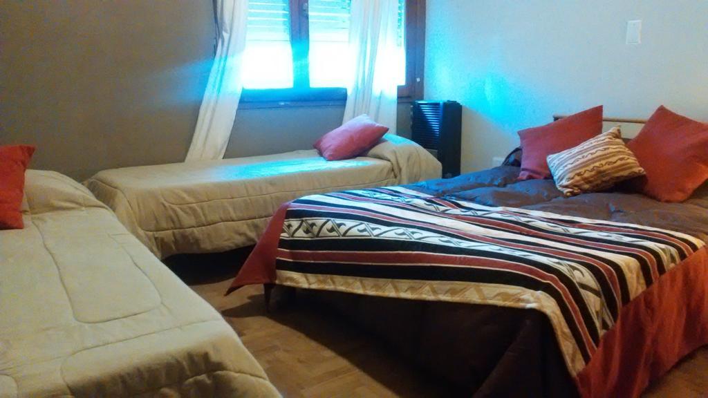 Loica Hostel Puerto Madryn Ngoại thất bức ảnh