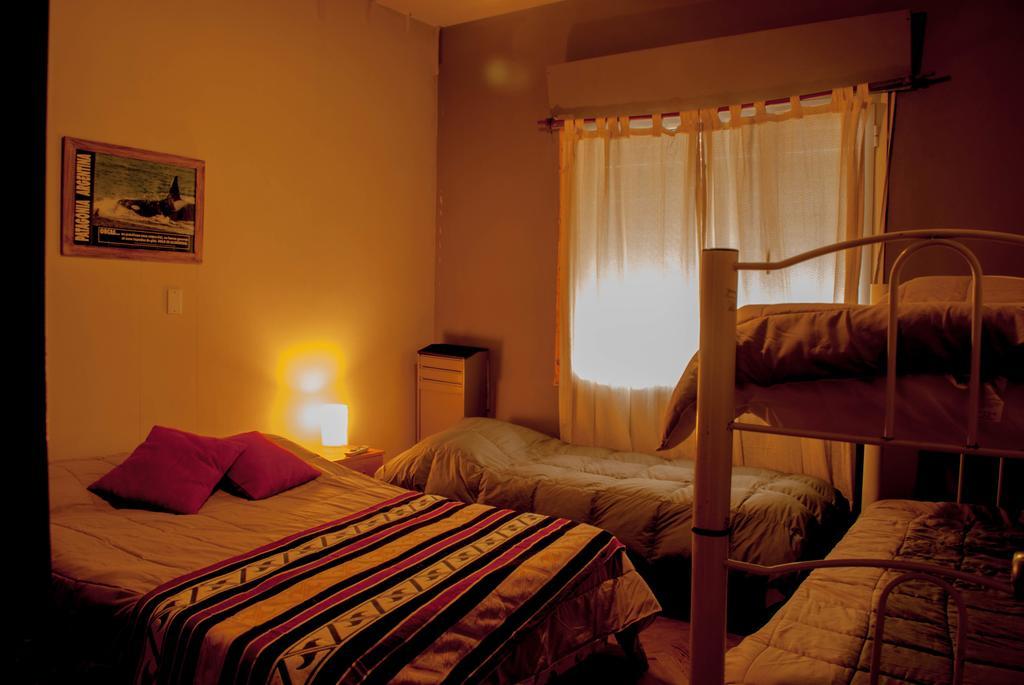 Loica Hostel Puerto Madryn Ngoại thất bức ảnh
