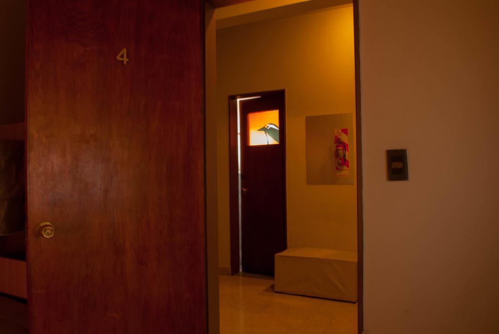 Loica Hostel Puerto Madryn Ngoại thất bức ảnh
