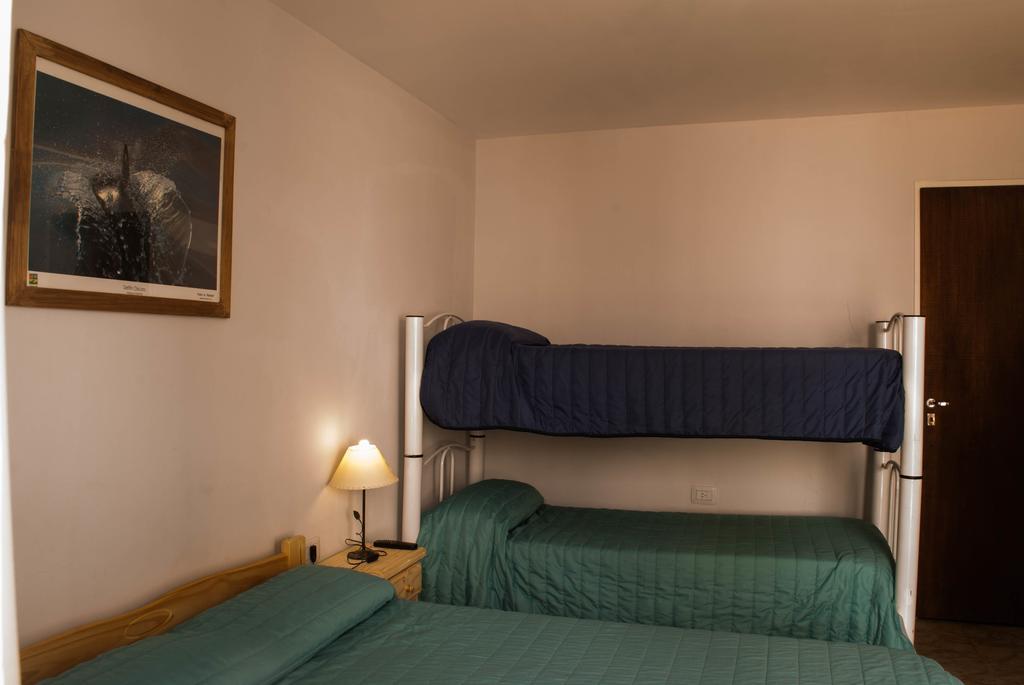 Loica Hostel Puerto Madryn Ngoại thất bức ảnh