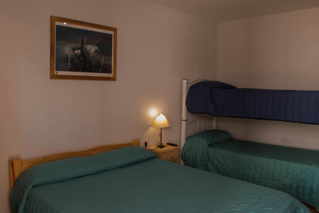 Loica Hostel Puerto Madryn Ngoại thất bức ảnh